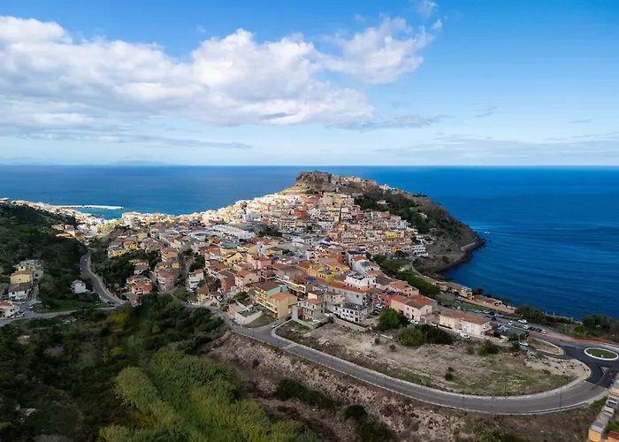 Vista Mare E Castello, Piscina E Posto Auto Apartamento *